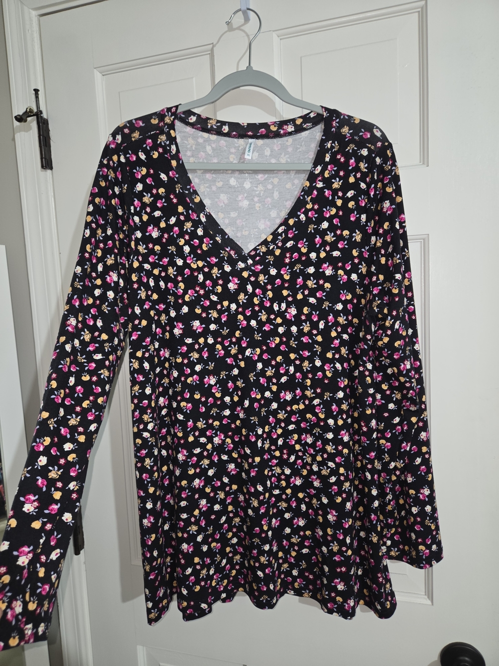 Black Floral V-Neck Long Sleeve Tunic with Pink and Cream Accents By Popyoung